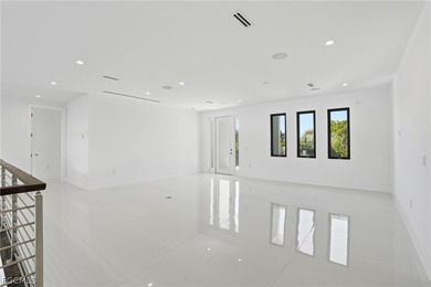 This is WOW Factor! If you want the Biggest, Baddest House built - photo 23