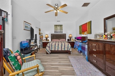 Welcome home to this beautifully designed 3+ bedroom residence - photo 23