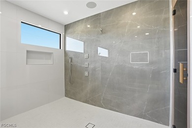 This is WOW Factor! If you want the Biggest, Baddest House built - photo 29