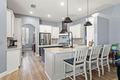 Experience the perfect blend of modern craftsmanship, luxury - photo 9