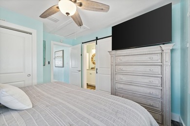 Waterfront living meets beach lifestyle in this beautifully - photo 36