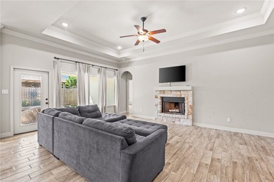 Designed with elevated finishes, a seamless open-concept layout - photo 5