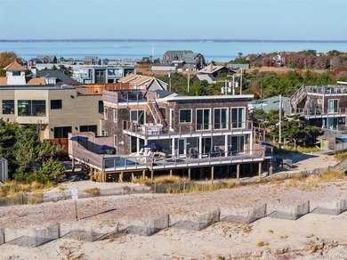 Introducing a rare oceanfront masterpiece in the coveted enclave - photo 2