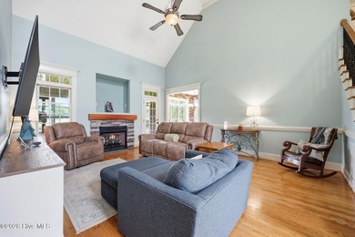 Welcome to this beautiful and well-maintained home on a large - photo 8