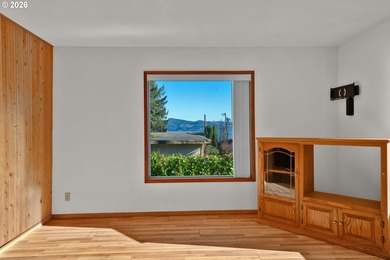 Bring your vision-this is a rare opportunity to create a coastal - photo 10