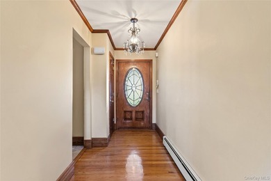Contract Fell Through! Back on Market! This well-maintained - photo 6