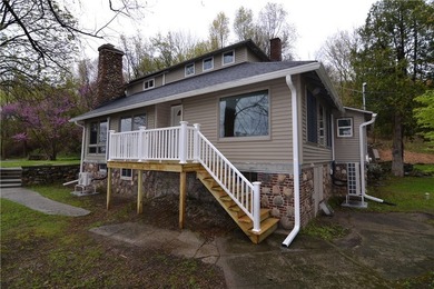Experience the perfect blend of serene lakefront living and - photo 3