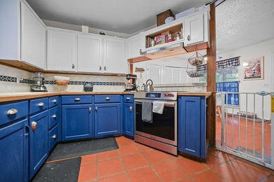 Welcome to 1504 Skyline Drive, a well-maintained 3-bedroom - photo 19