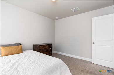 Welcome to a beautiful blend of refined style and everyday - photo 28