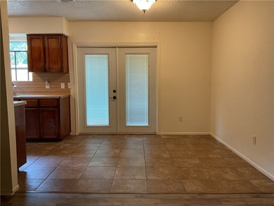 Move-In Ready! Charming 3-bedroom, 2-bath, 2-car garage home - photo 3