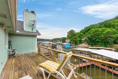 This property offers calm waters, 3 to 4 bedrooms, 3 full baths - photo 44