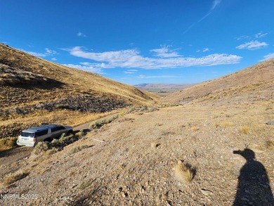 Fantastic view from the top of hill overlooking Palomino Valley - photo 2