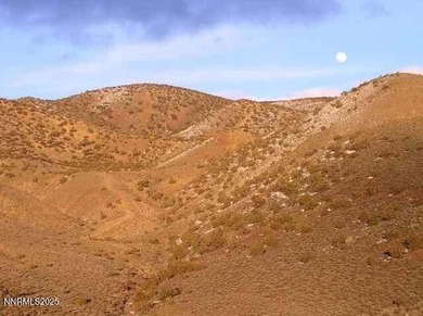 Fantastic view from the top of hill overlooking Palomino Valley - photo 8