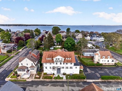 Located in the heart of New London's historic seaside district - photo 1
