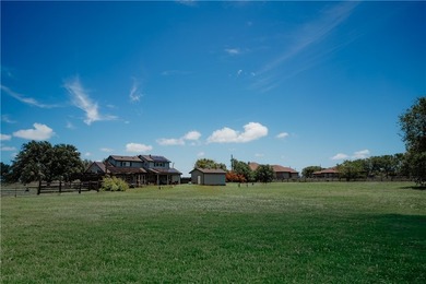 Country living meets modern efficiency at 6971 Buddy Ganem Drive - photo 4