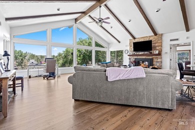 Welcome to this beautifully maintained home in the desirable - photo 8