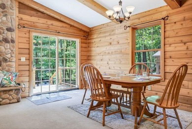 Nestled in the heart of Massanutten, this charming cabin offers - photo 5
