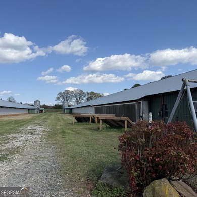 Rare opportunity to own a well-established, profitable breeder - photo 7