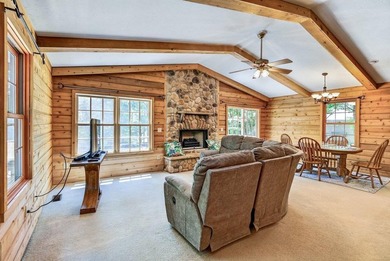 Nestled in the heart of Massanutten, this charming cabin offers - photo 7