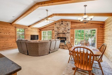 Nestled in the heart of Massanutten, this charming cabin offers - photo 10