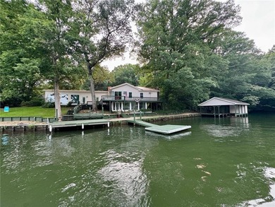 Lake Harding Home For Sale in Salem Alabama