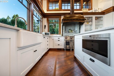 Discover the ULTIMATE BLEND of WATERFRONT LUXURY and EQUESTRIAN - photo 15
