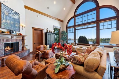 Discover the ULTIMATE BLEND of WATERFRONT LUXURY and EQUESTRIAN - photo 16