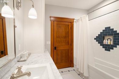 Discover the ULTIMATE BLEND of WATERFRONT LUXURY and EQUESTRIAN - photo 31