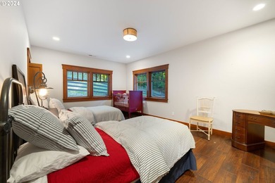 Discover the ULTIMATE BLEND of WATERFRONT LUXURY and EQUESTRIAN - photo 32