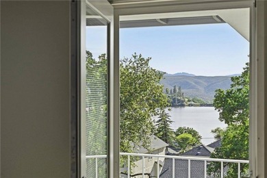 Style, comfort, convenience and peace of mind! This one has it - photo 18