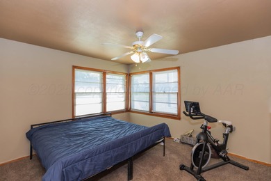 Well-kept and move-in ready! This charming home features