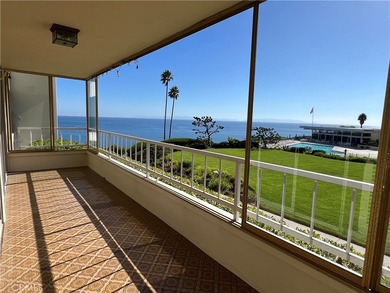 PRICE IMPROVEMENT. An exceptional value, this FULL OCEAN VIEW - photo 5