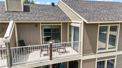 Top floor, vaulted ceiling, panoramic views of Lake of the - photo 26