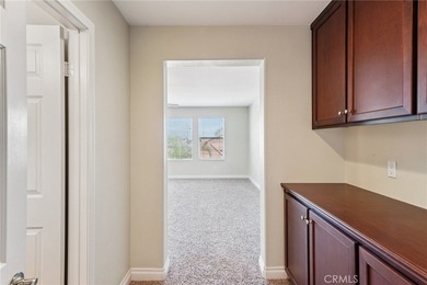 Gorgeous 3,156 Sqft. Single Story Pool & Spa Home with 4 - photo 26