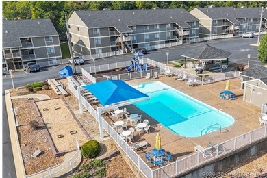 Top floor, vaulted ceiling, panoramic views of Lake of the - photo 38