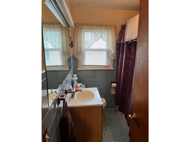 Well-maintained ranch duplex located in a quiet city - photo 6