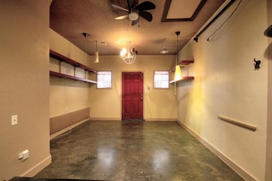 Looking for a property where you can live and work in the Texas - photo 10