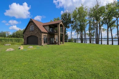 Lake Champlain - Clinton County Home For Sale in Champlain New York
