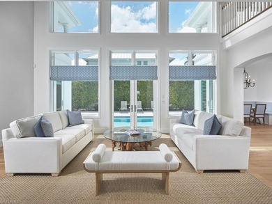 Four blocks to the beach in the heart of Olde Naples, this fully - photo 4