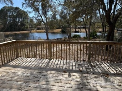 (private lake, pond, coastal) Home Sale Pending in Niceville Florida