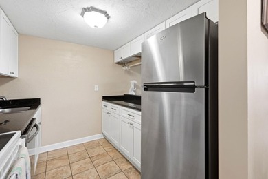 Welcome to Holiday Tower, where coastal convenience and a - photo 17