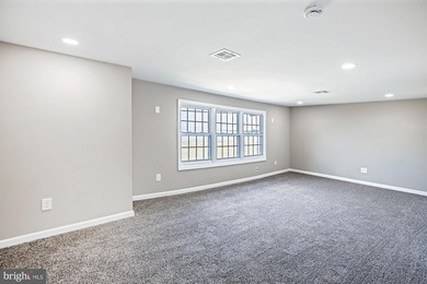 Looking for more home for your money? This beautifully renovated - photo 17