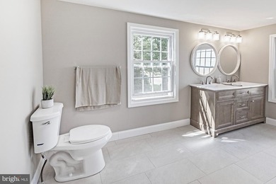 Looking for more home for your money? This beautifully renovated - photo 19