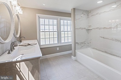 Looking for more home for your money? This beautifully renovated - photo 20