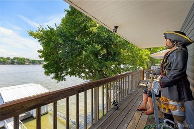 Welcome to your waterfront escape at the 27MM!This lakefront - photo 26