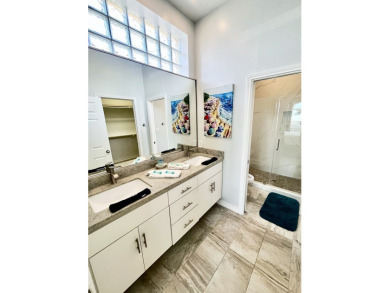 Gorgeous Beach Front Townhome in one of the best locations on - photo 28