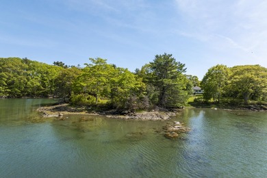 On the coveted, seaside Murray Hill Road, this 2.27-acre - photo 44