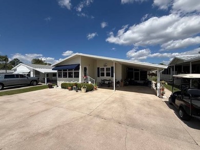 Lake Weohyakapka Home For Sale in Lake Wales Florida