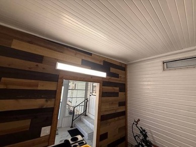 Seller offering FREE LOT RENT FOR 3 MONTHS AND GOLF CART WITH - photo 10