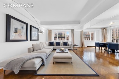 PARK AVENUE RESIDENCE FEATURING: HIGH FLOOR, HIGH CEILINGS - photo 3